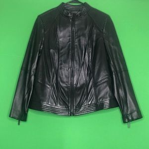 Women’s leather jacket